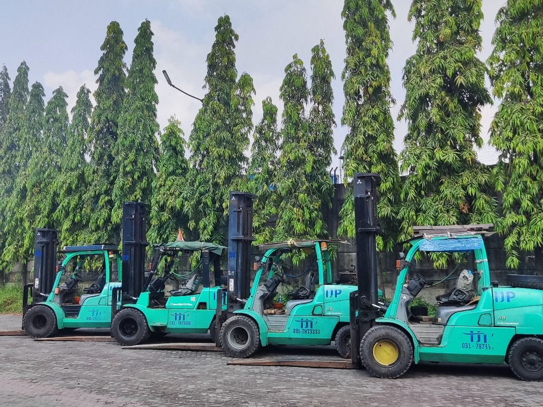 sewa forklift murah surabaya sidoarjo gresik IJP